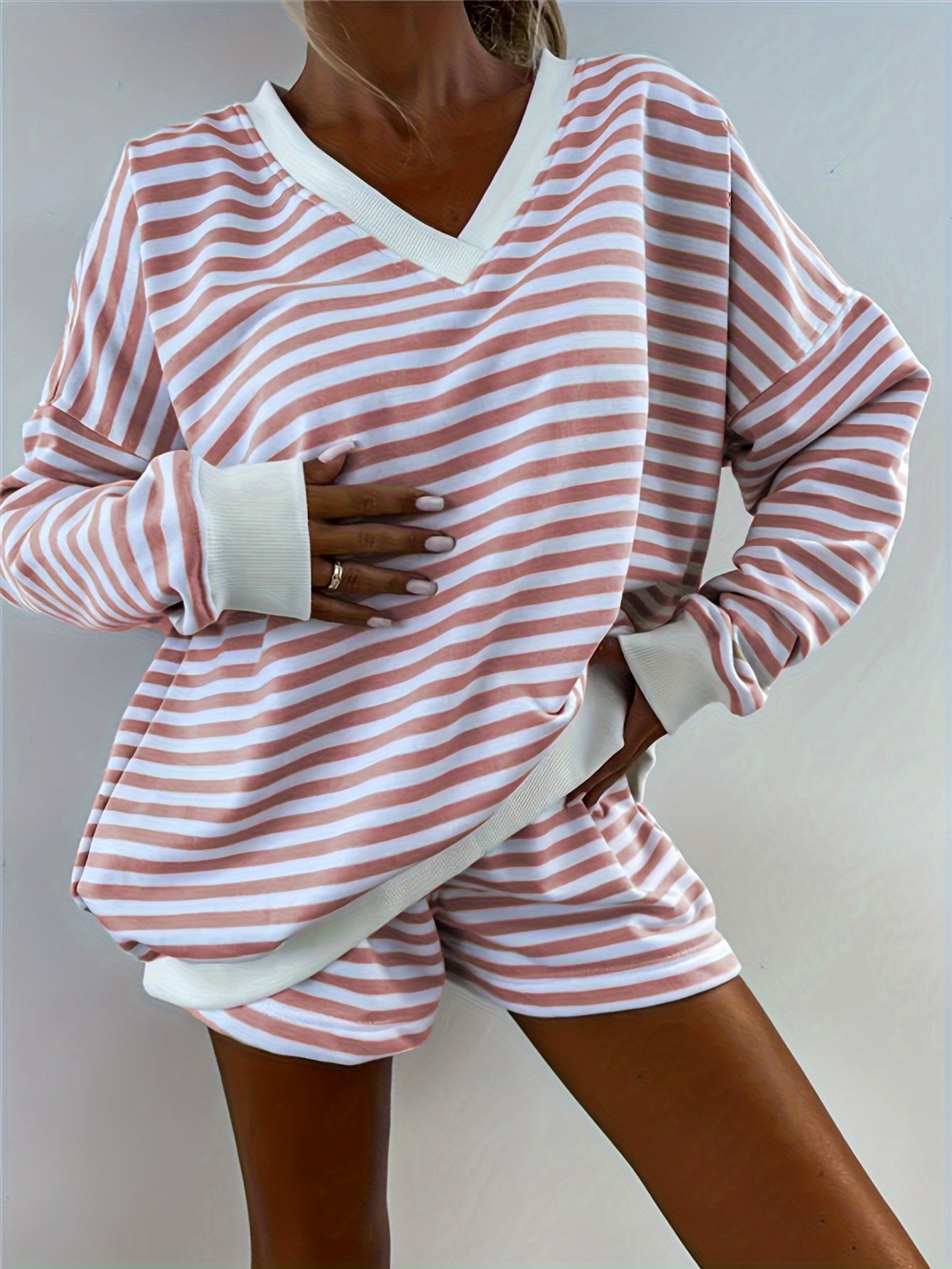 Women's Striped Print& Color Block V-Neck Casual Set with Ribbed Cuffs- Comfy Polyester Outfit, Machine Washable, Perfect for Fall/Winter