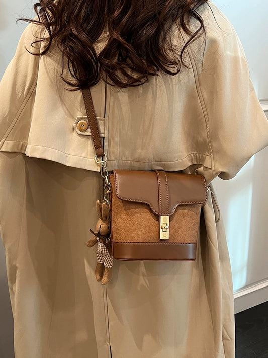 Fancy Niche Style Bag Female 2025 New Arrival Spring/Summer Fashion Retro Commuter Bag Casual Easiest for Match Cross Body Bucket Bag