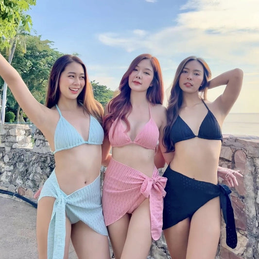 Special Holiday Style Bikinis 2024 New Sexy Dopamine Small Bust Gathered Three-Point Seaside Hot Spring